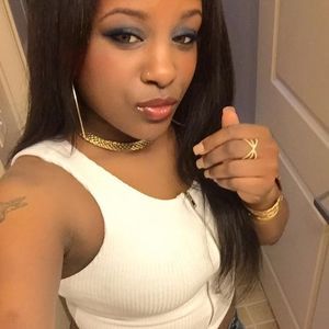 Meet your Posher, Violet